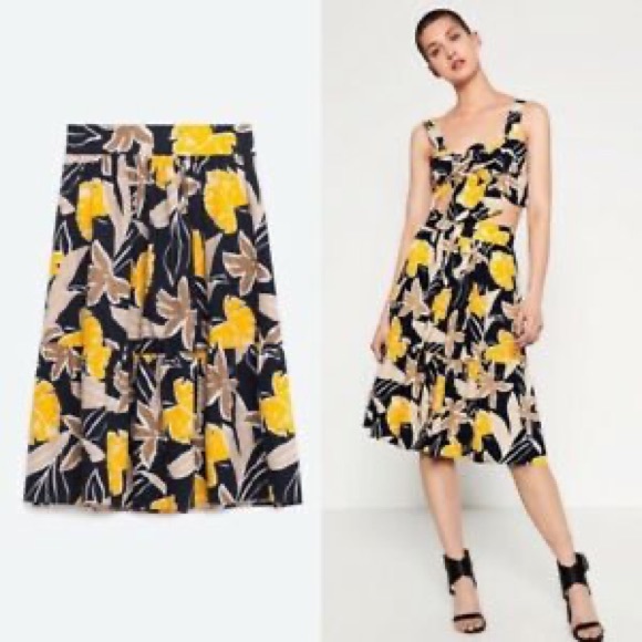 Zara Printed Tropical Poplin Skirt - Picture 4 of 10